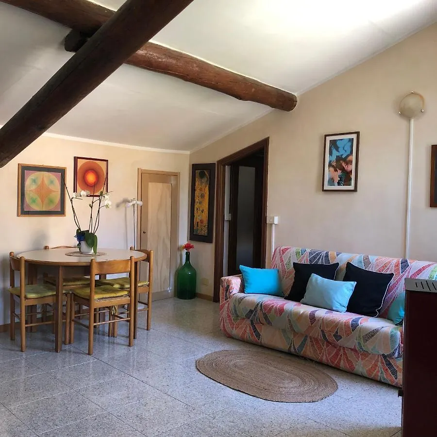 Apartament Elf House Genua 0*,